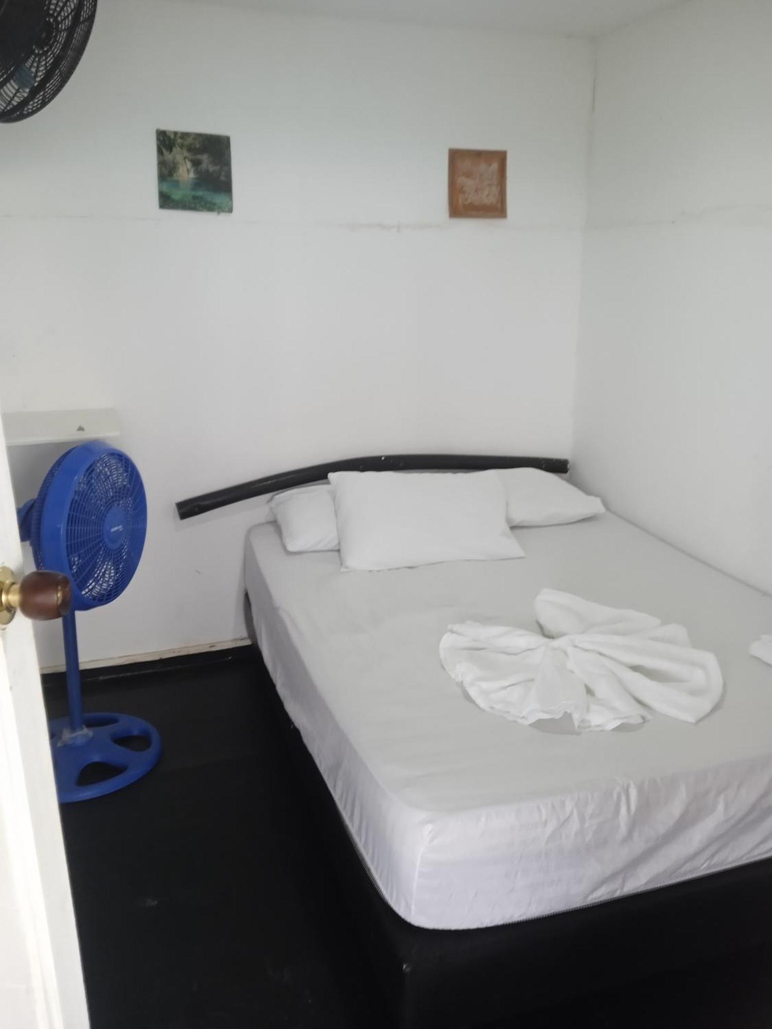 Hostal Azul Beach Isla Baru 플라야 블랑카 객실 사진